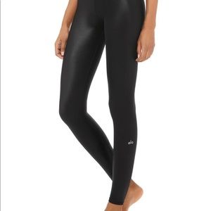 Alo Yoga 7/8 High-Waist Shine Legging